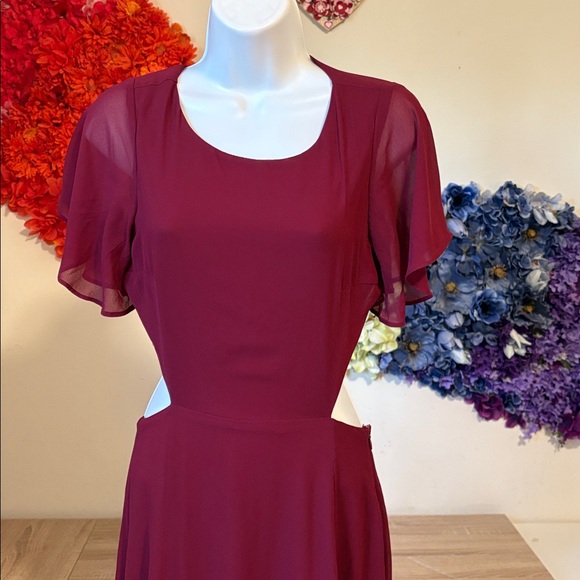 Lulu’s Garden Bliss Burgundy Cutout Maxi Dress - Picture 8 of 10